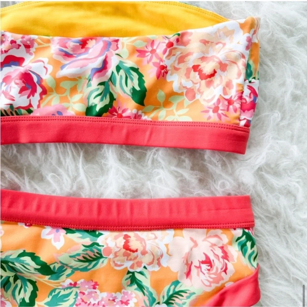 Lovers + Friends Floral Bandeau Bikini Set Size small - Picture 7 of 8